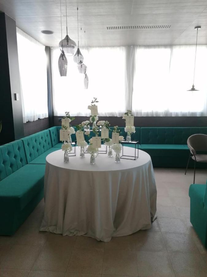 Vytae Spa & Resort Vallecorsa Ngoại thất bức ảnh
