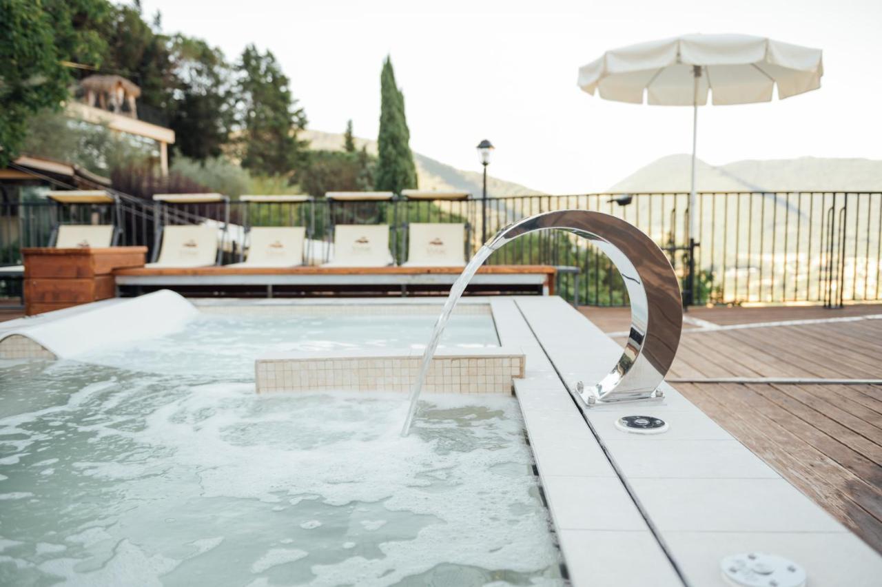 Vytae Spa & Resort Vallecorsa Ngoại thất bức ảnh